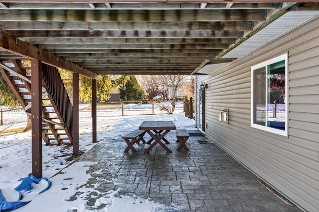 13995 Brunswick Avenue S, Savage, MN 55378