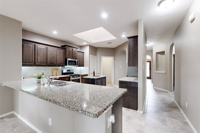 741 Redding Drive, Saginaw, TX 76131