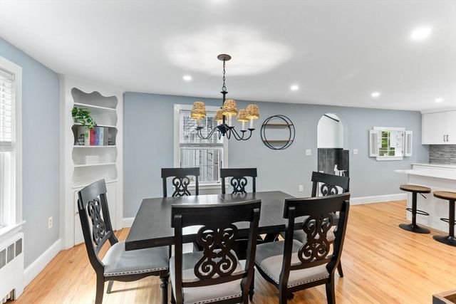 10 Forrest Rd, Walpole, MA 02081