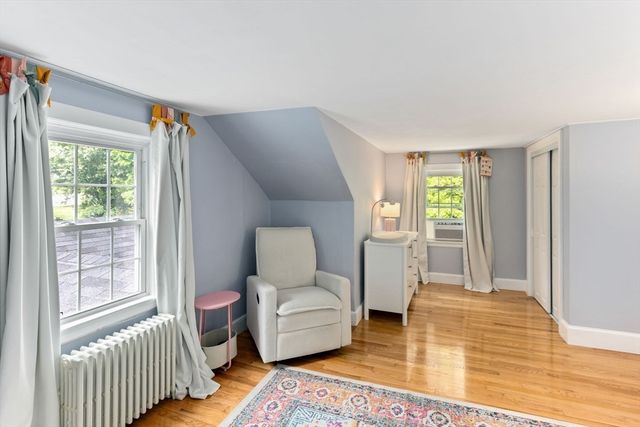 10 Forrest Rd, Walpole, MA 02081