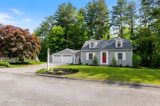 10 Forrest Rd, Walpole, MA 02081