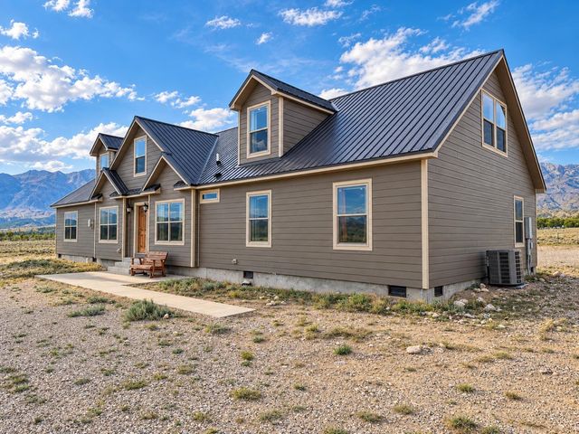 189 Road 8UD, Clark, WY 82435 property photo