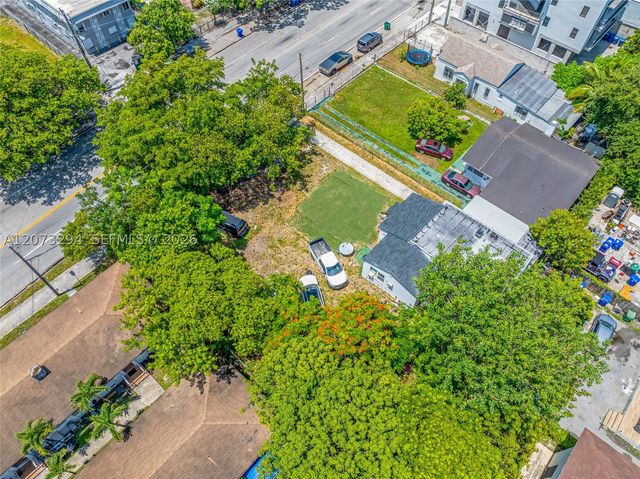 1027 NW 29th St, Miami, FL 33127