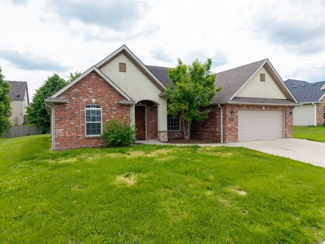 3002 BALLARD MILL DR, Columbia, MO 65203