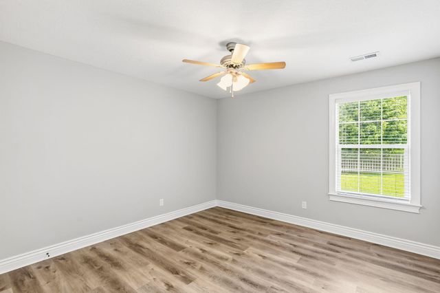 3002 BALLARD MILL DR, Columbia, MO 65203