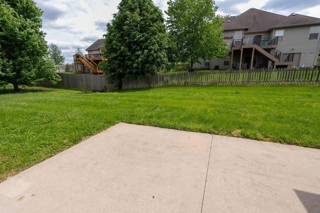 3002 BALLARD MILL DR, Columbia, MO 65203