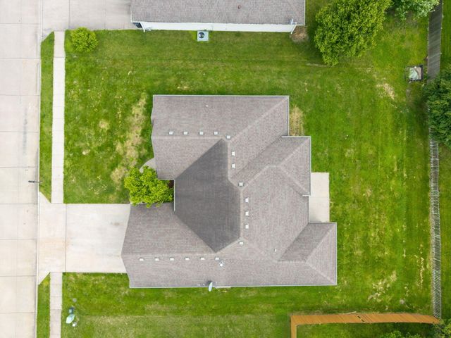 3002 BALLARD MILL DR, Columbia, MO 65203
