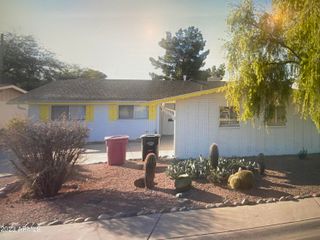 8637 E EL CHARRO Lane, Scottsdale, AZ 85250