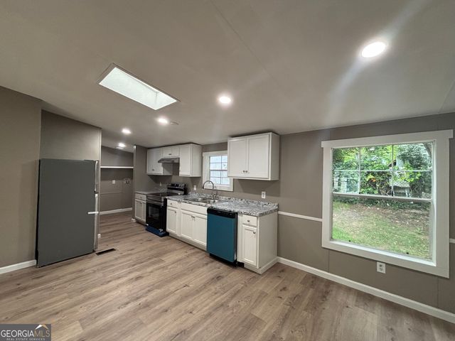225 Stratford Drive, Hampton, GA 30228