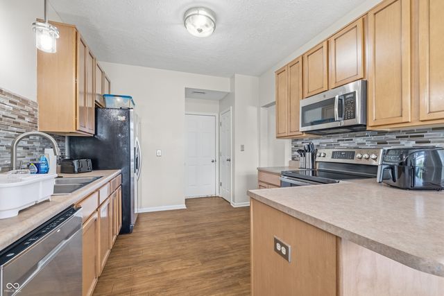 7022 Forrester Lane, Indianapolis, IN 46217