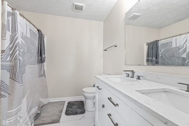 7022 Forrester Lane, Indianapolis, IN 46217