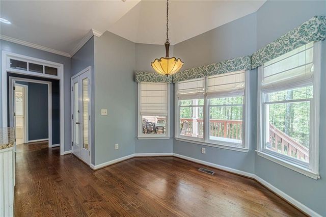 395 Amberbrook Circle, Grayson, GA 30017