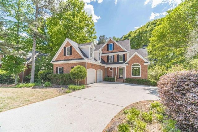 395 Amberbrook Circle, Grayson, GA 30017