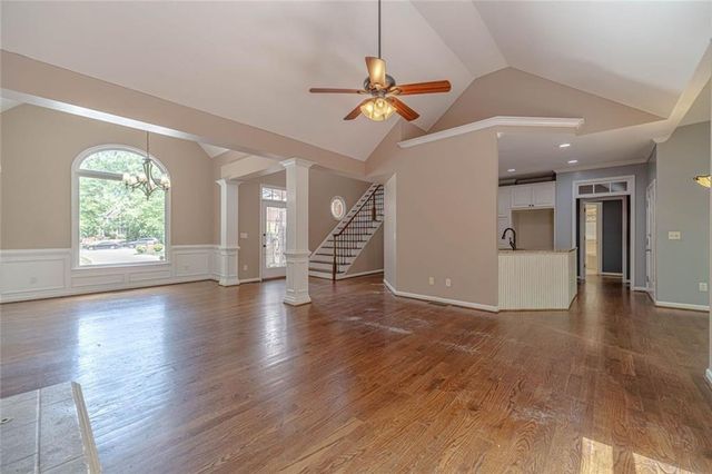 395 Amberbrook Circle, Grayson, GA 30017