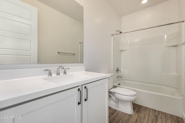 2042 W Lariat Lane, Phoenix, AZ 85085