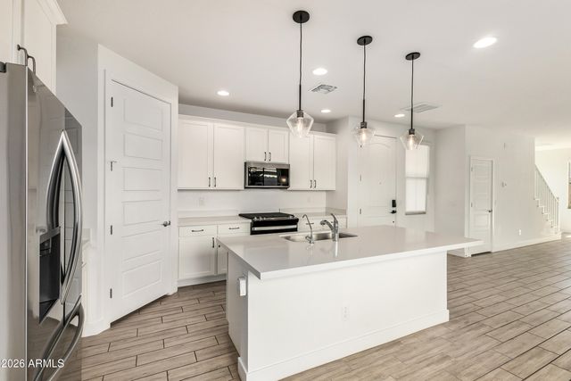 2042 W Lariat Lane, Phoenix, AZ 85085