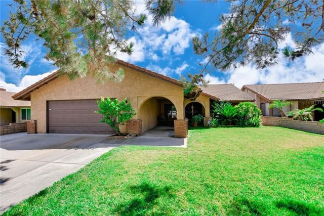 2855 Piedmont Drive, Highland, CA 92346