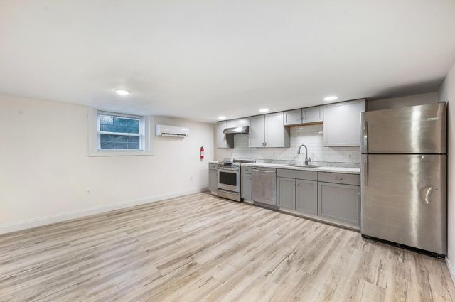 223 Warren Avenue, Lynchburg, VA 24501