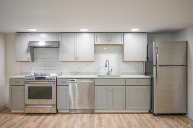 223 Warren Avenue, Lynchburg, VA 24501