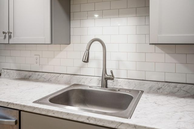 223 Warren Avenue, Lynchburg, VA 24501