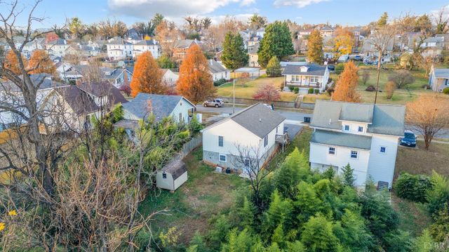 223 Warren Avenue, Lynchburg, VA 24501