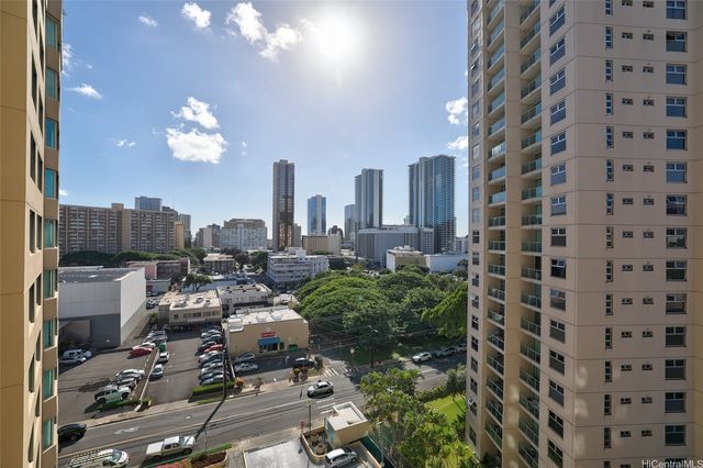 1314 Kalakaua Avenue 908, Honolulu, HI 96826