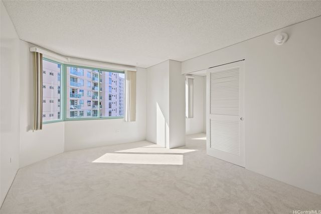 1314 Kalakaua Avenue 908, Honolulu, HI 96826