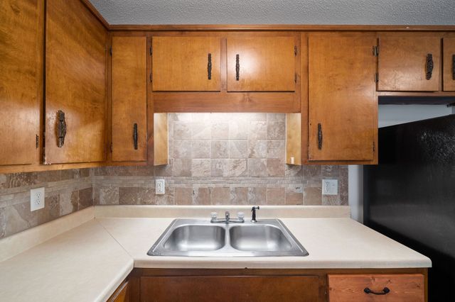 331 Randell Dr Apt E, Clarksville, TN 37042