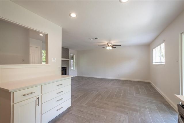 2311 Singletree Ave A, Austin, TX 78727