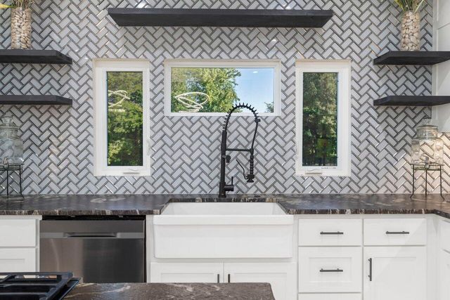 4744 Pine Haven Road, Nixa, MO 65714