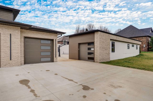 4744 Pine Haven Road, Nixa, MO 65714