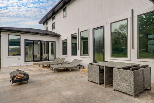 4744 Pine Haven Road, Nixa, MO 65714