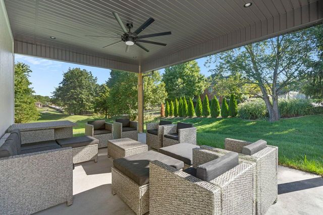 4744 Pine Haven Road, Nixa, MO 65714