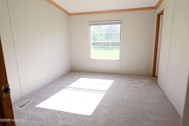 242 Old Timber Road, Jacksonville, NC 28540