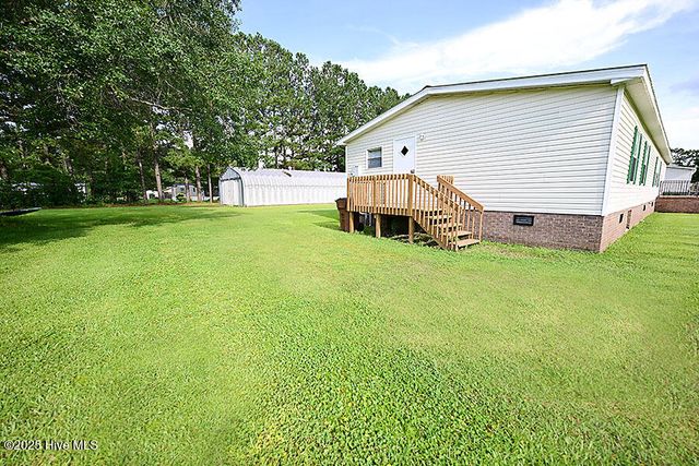242 Old Timber Road, Jacksonville, NC 28540