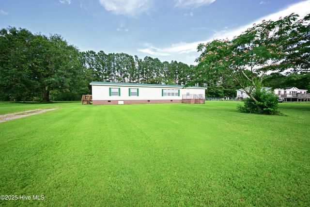 242 Old Timber Road, Jacksonville, NC 28540