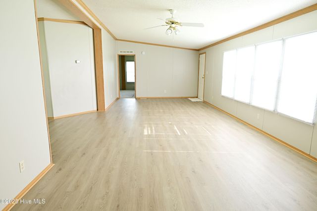 242 Old Timber Road, Jacksonville, NC 28540