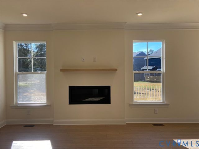 2509 Forget Me Not Ln, Glen Allen, VA 23060