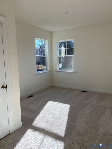 2509 Forget Me Not Ln, Glen Allen, VA 23060