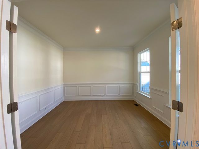 2509 Forget Me Not Ln, Glen Allen, VA 23060