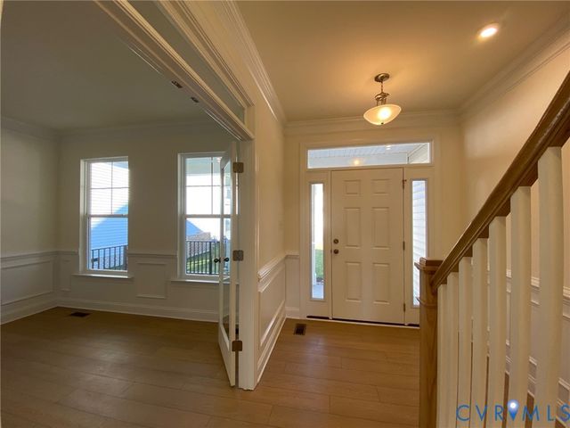 2509 Forget Me Not Ln, Glen Allen, VA 23060