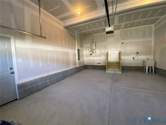 2509 Forget Me Not Ln, Glen Allen, VA 23060