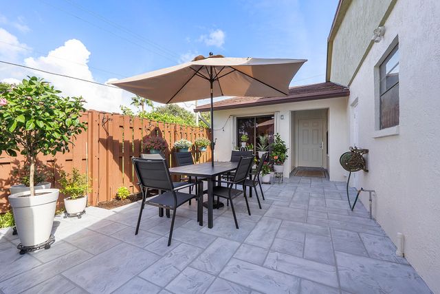 3839 Coco Loba Lane, Boynton Beach, FL 33436