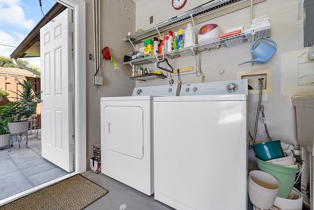 3839 Coco Loba Lane, Boynton Beach, FL 33436