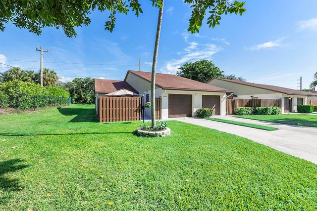 3839 Coco Loba Lane, Boynton Beach, FL 33436