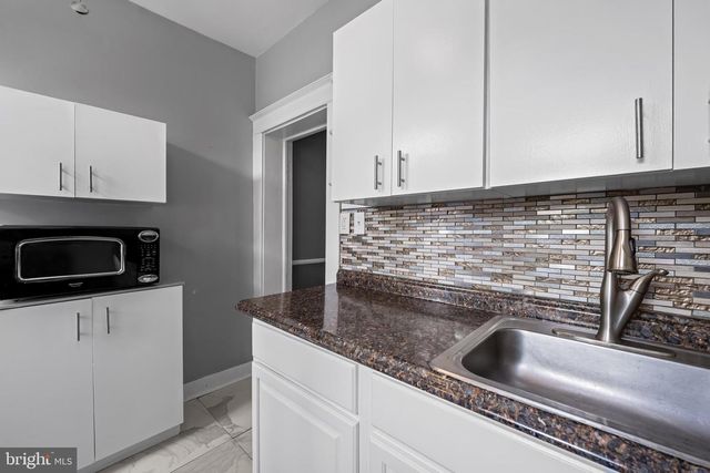 1109 W 40TH ST, Baltimore, MD 21211