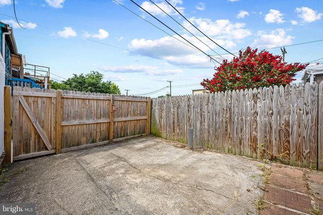 1109 W 40TH ST, Baltimore, MD 21211