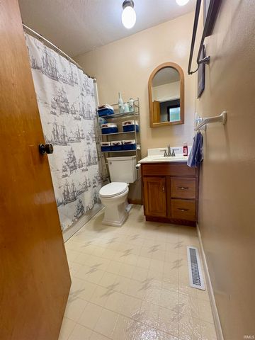 1807 W 450 S, Lafayette, IN 47909