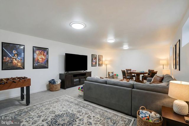 5207 WHEELER RD, Oxon Hill, MD 20745