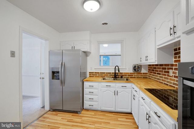 5207 WHEELER RD, Oxon Hill, MD 20745